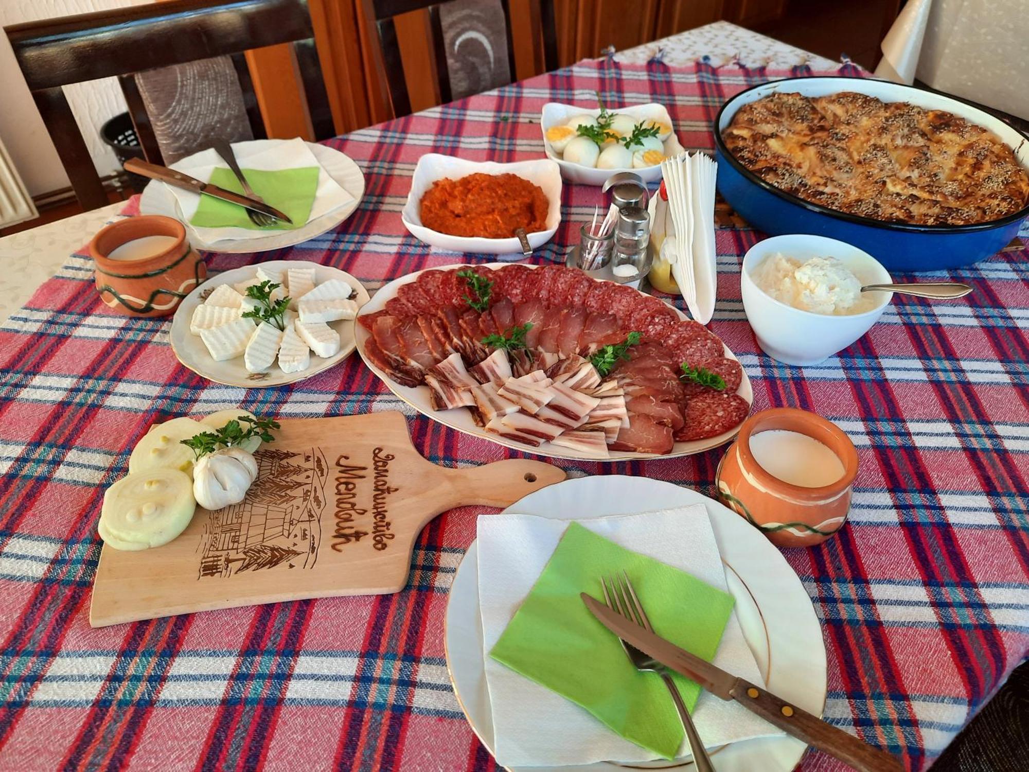 Rozanstvo Seoski Turizam Melovic מראה חיצוני תמונה